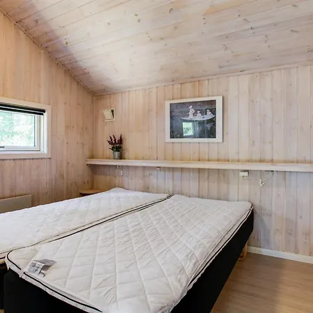 Sylvia - 900m From The Sea By Interhome * Neksø