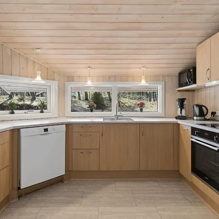 Sylvia - 900m From The Sea By Interhome Vakantiehuis *